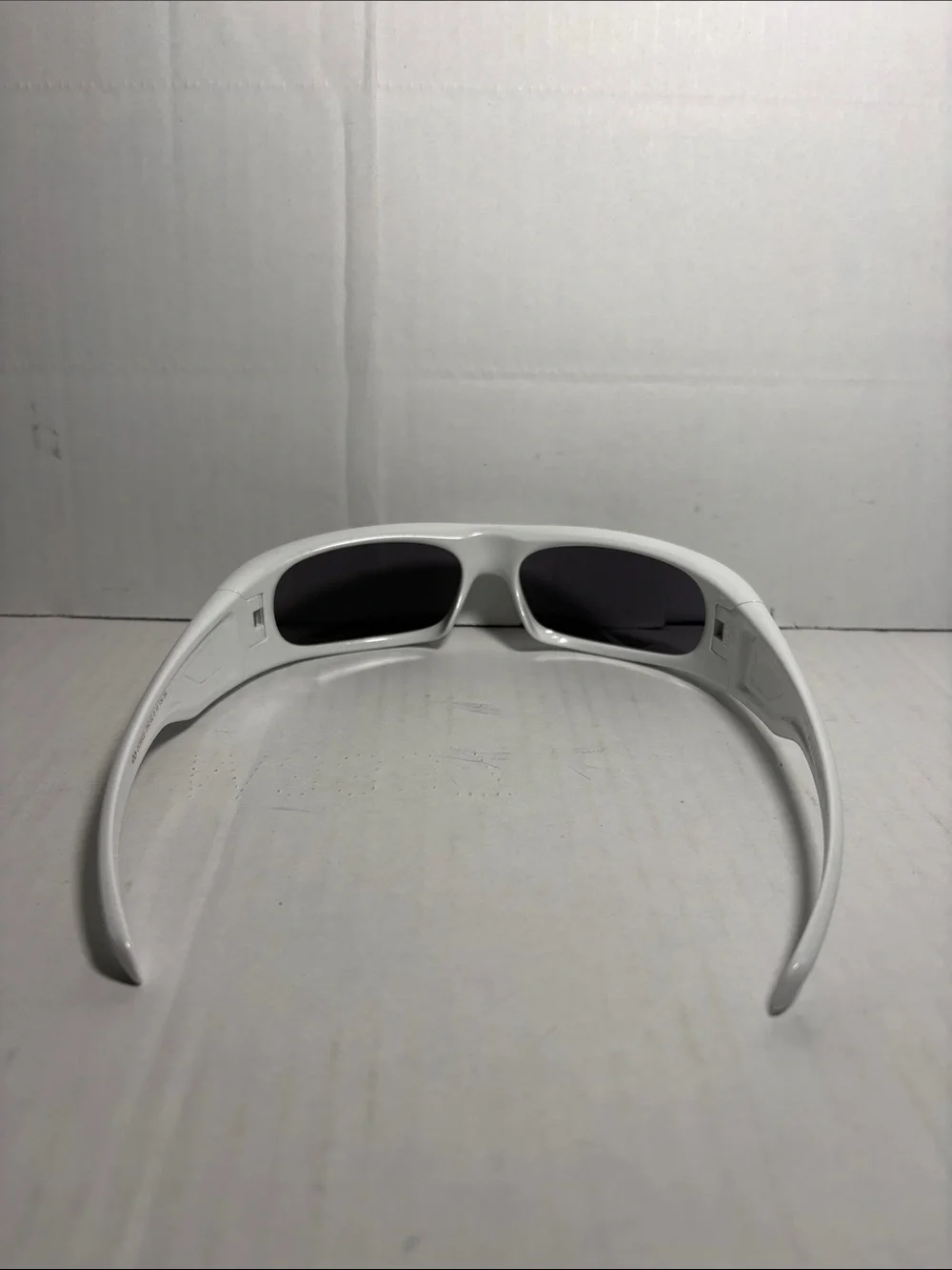 Oakley men sunglasses